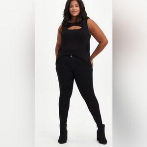 Torrid, super soft crewneck cut out tank